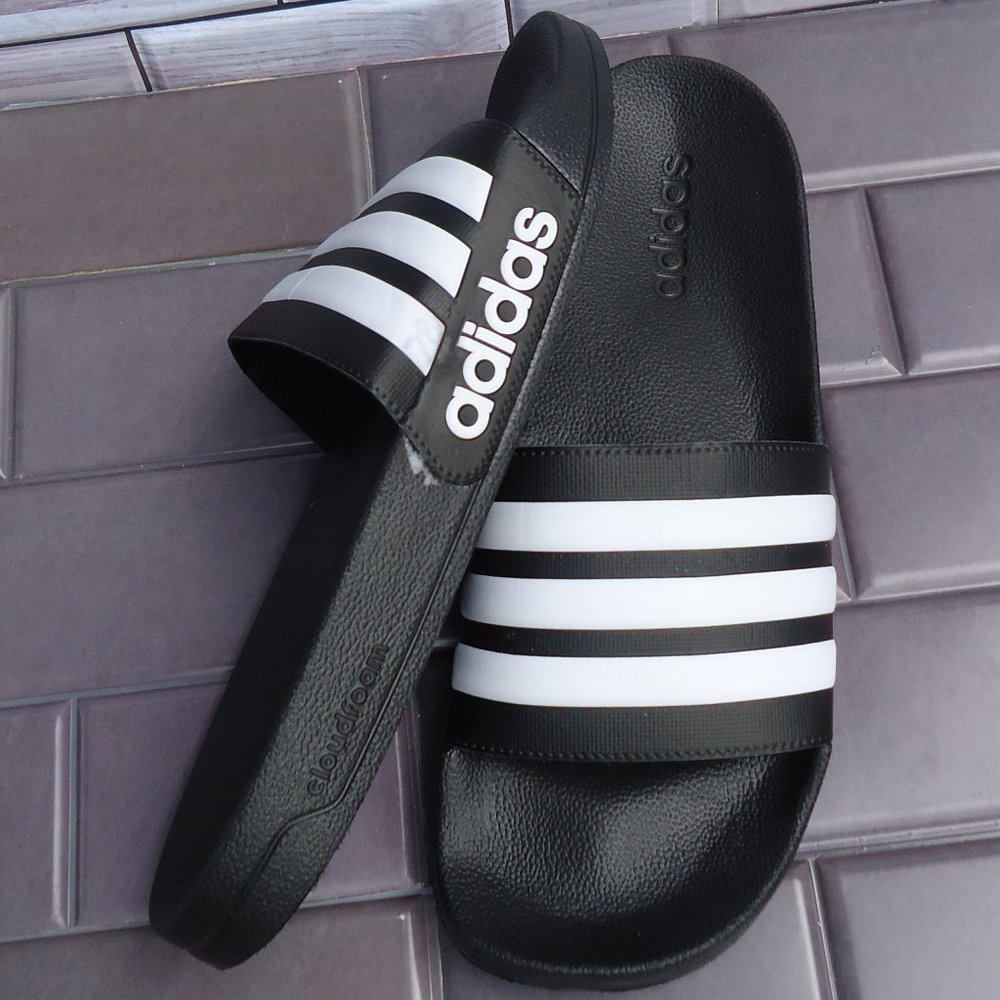 SIZE 12. ADIDAS Men's Adilette Cloudfoam Slides - Athletic Sandals.